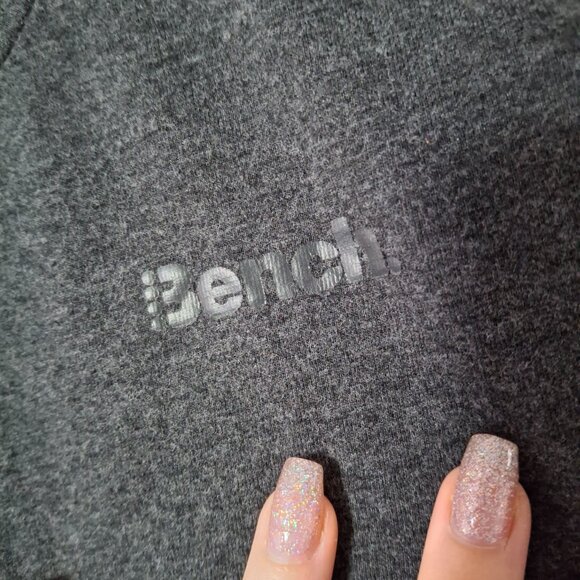 Bench Tshirt - Picture 2 of 6